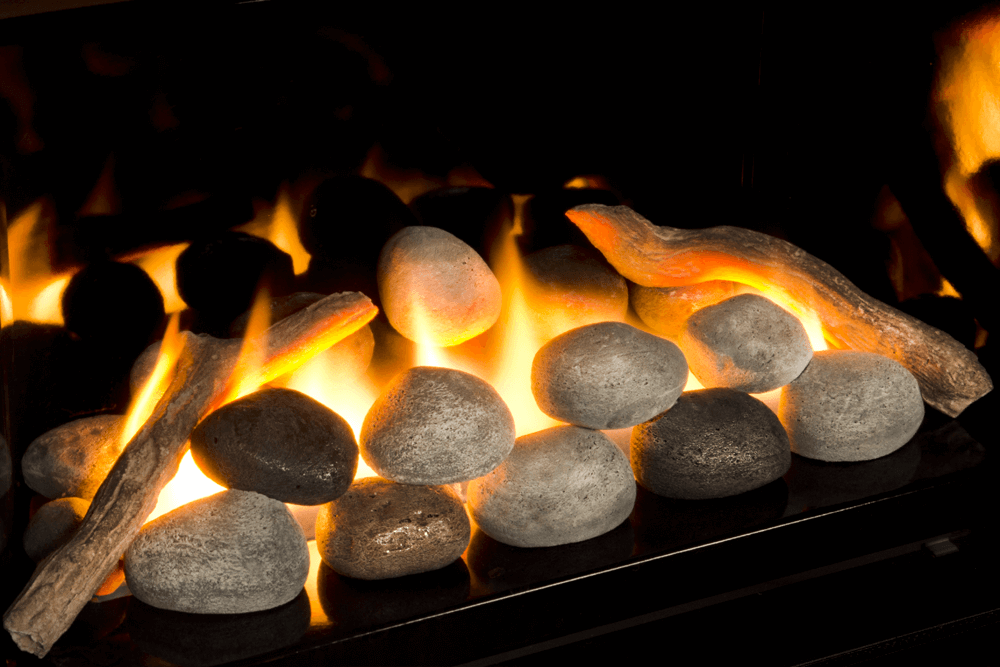 The 701RSK Rock Set provides a beautiful rock firebed with stunning flames within.