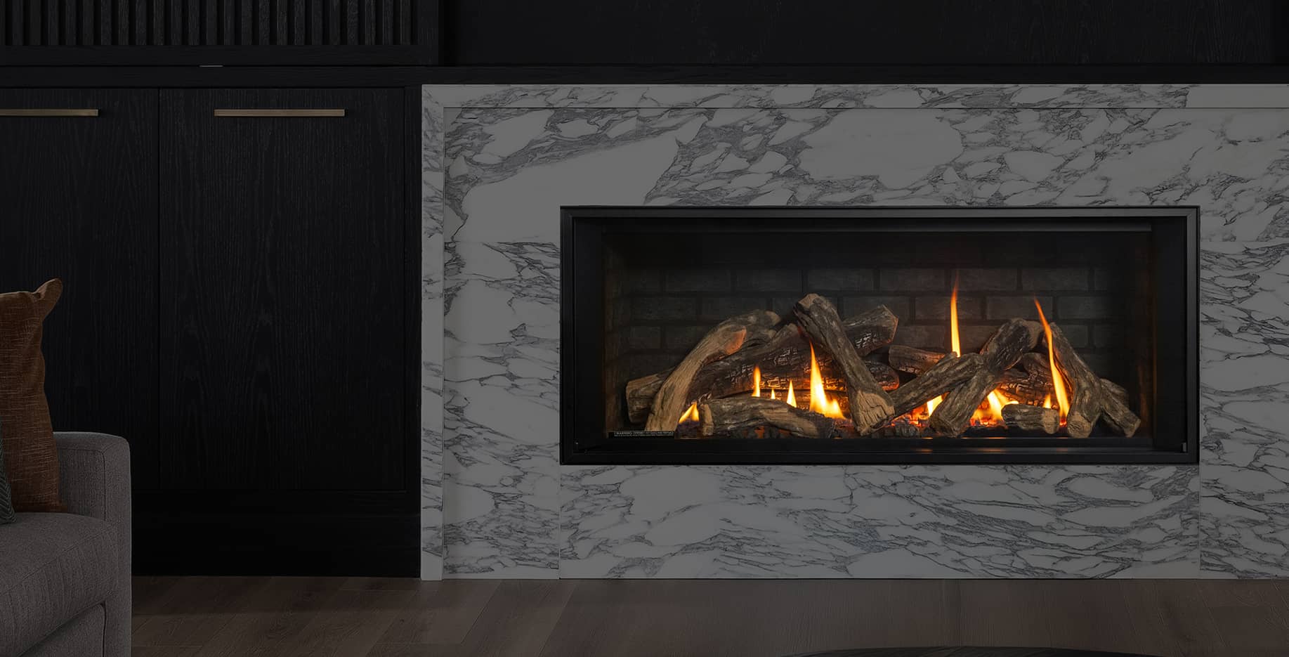 Valor LT2 Landscape Gas Fireplace: HeatShift Built-In